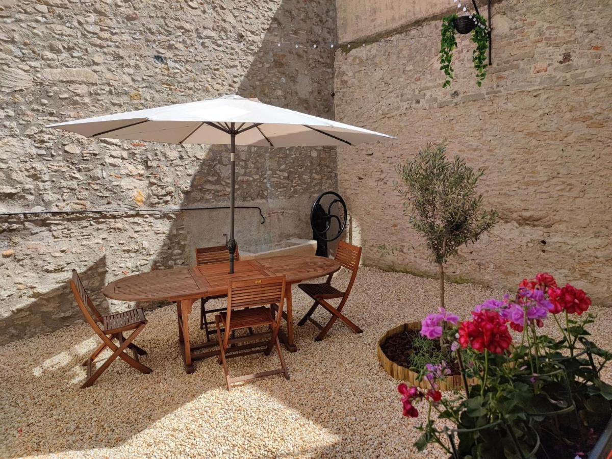 Le Jardin Secret Conciergeriedamecarcas Apartment Carcassonne Ngoại thất bức ảnh