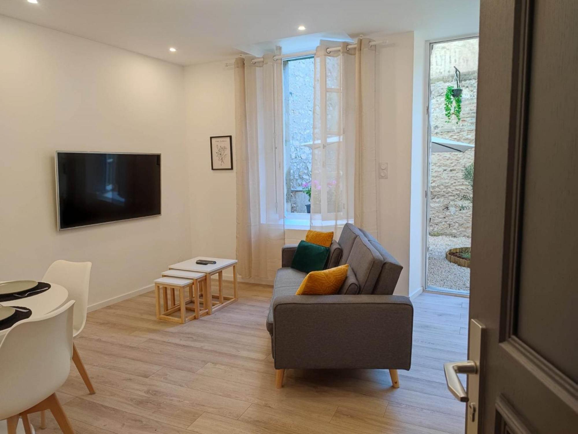 Le Jardin Secret Conciergeriedamecarcas Apartment Carcassonne Ngoại thất bức ảnh